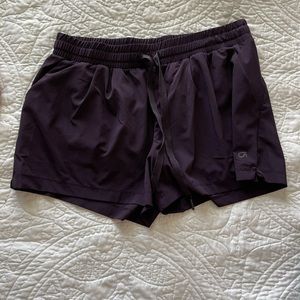 GAP FIT SHORTS